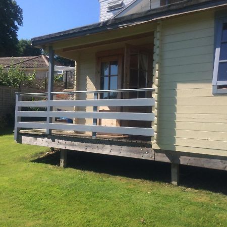 Morlais Log Cabin Lyme Regis Kültér fotó