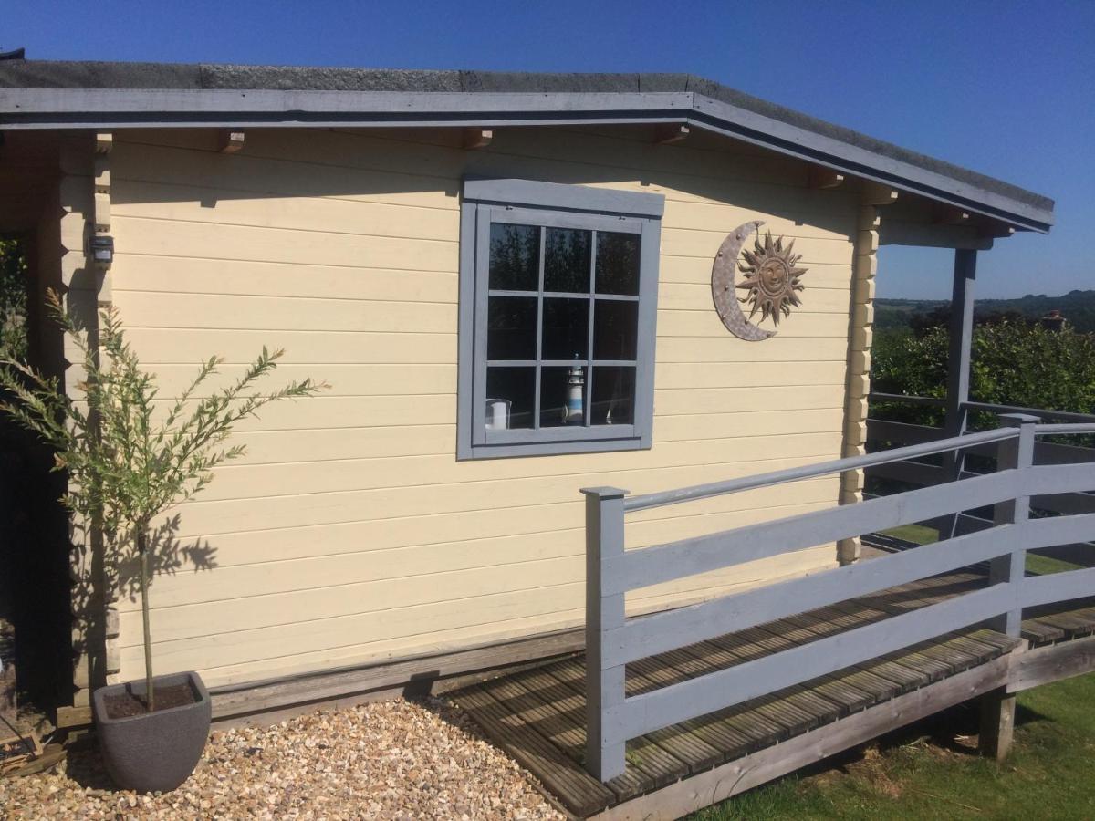 Morlais Log Cabin Lyme Regis Kültér fotó